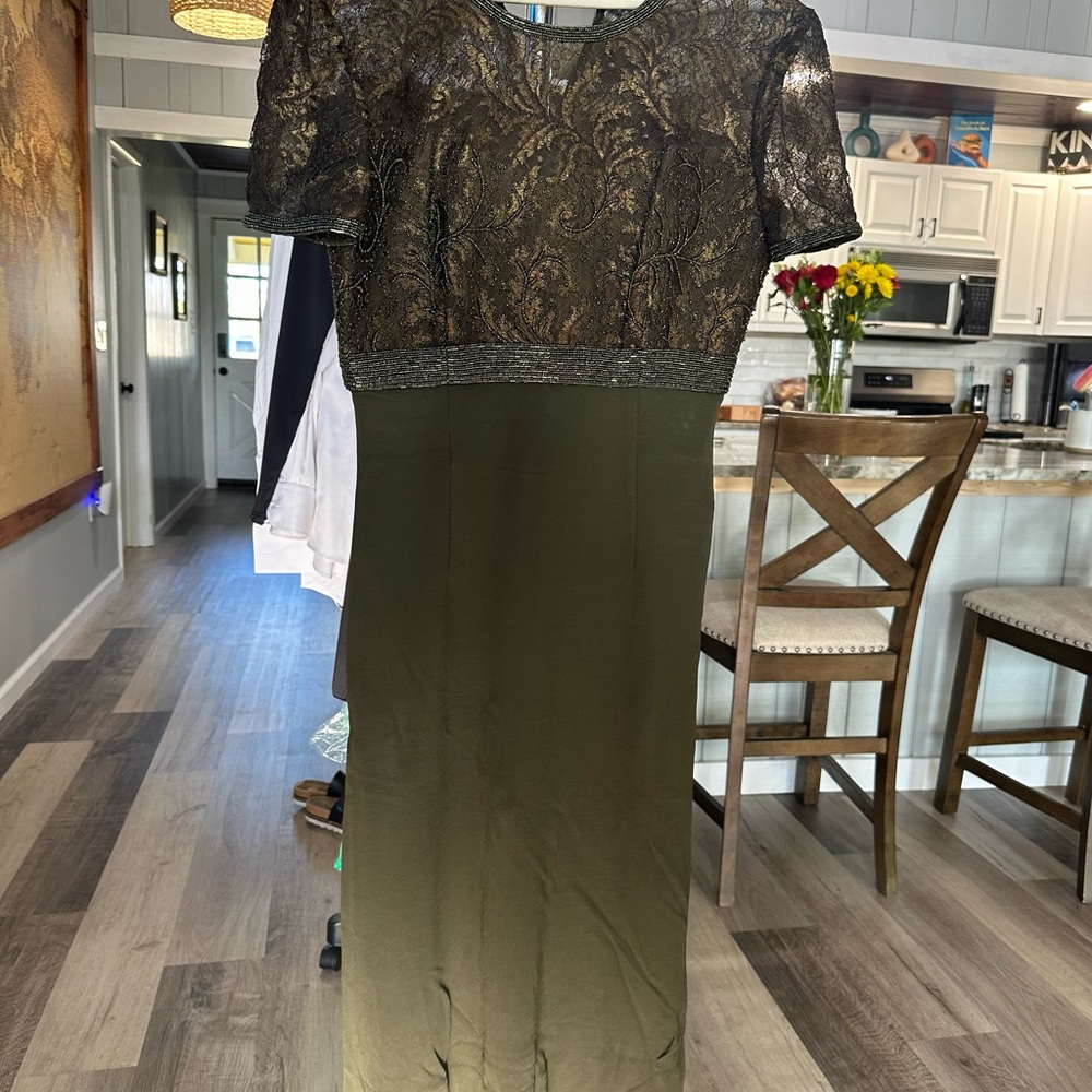 Elegant Olive Green Lace Dress